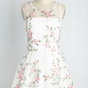 Mod Cloth High Tea Homage Dress - L - Worn Once